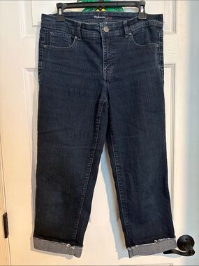 Style & Co Tummy Control Straight Leg Denim Cuffed Raw Hem Capri Jeans 12P